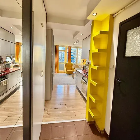Apartament Forum Metro Wifi 1gbs 70'tv Netflix Hbo Appletv Warszawa